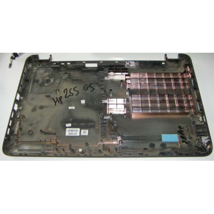 Долен панел за HP 250 G5 255 G5