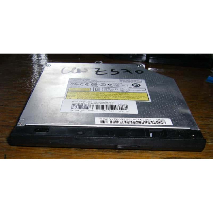 Записвачка Panasonic / Matsushita UJ8B1 DVD±RW SATA за Lenovo IdeaPad Z570 Z575
