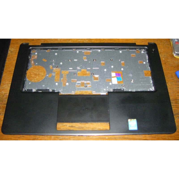 Среден панел за Dell Latitude E5450 - СЪС ЗАБЕЛЕЖКА