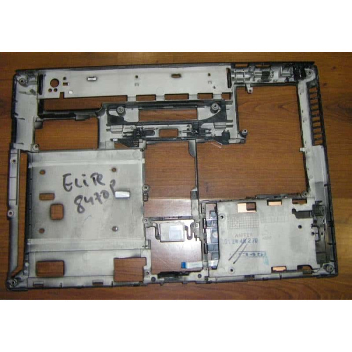 Долен панел за HP EliteBook 8470p