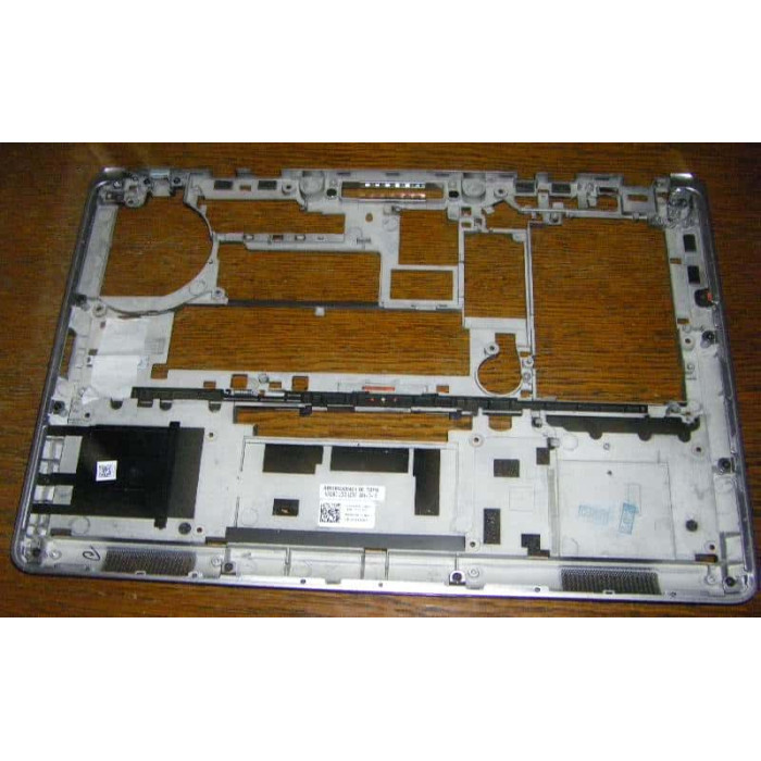 Долен панел за Dell Latitude E7440