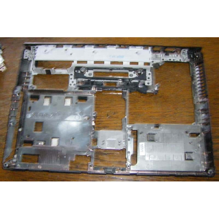 Долен панел за HP ProBook 6470b