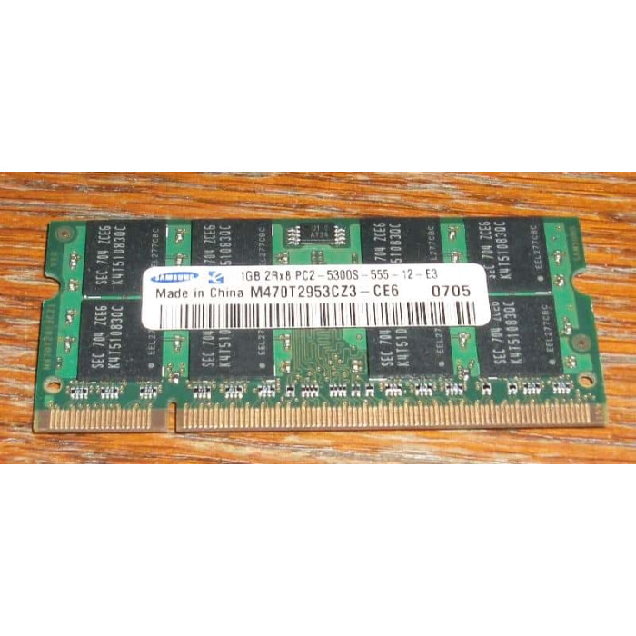 Samsung 1GB  PC2-5300S DDR2-667 SODIMM