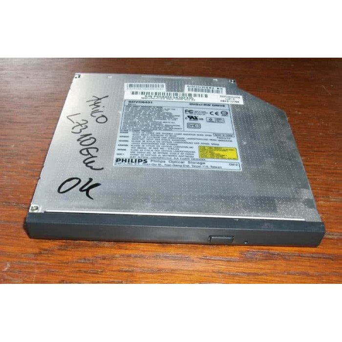 Записвачка Philips SDVD8431 DVD±RW ATAPI от Fujitsu Simens Amilo L7310GW