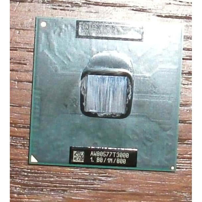 Intel Mobile Celeron T3000 1.8Ghz 1M Cache Socket P