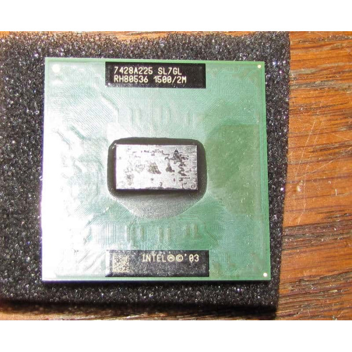 Intel Pentium M 715 1.5GHz 2M Cashe Socket 479